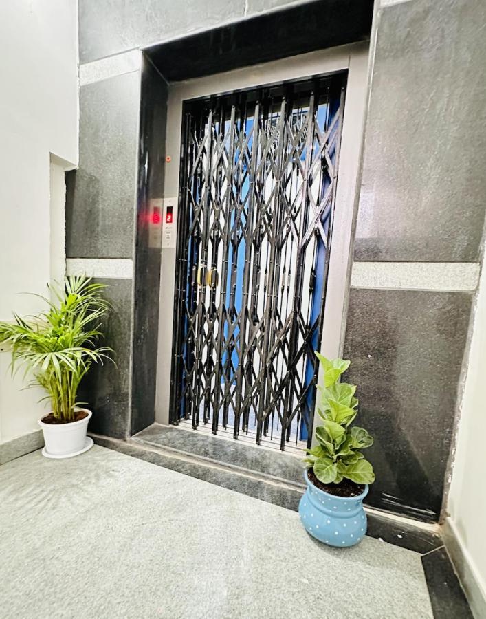 Tirupati Homestay - Shilparamam - Luxury Ac Apartments By Stayflexi - Fast Wifi, Kitchen, Android Tv - Walk To Ps4 Pure Veg Restaurant - Easy Access To Airport, Railway Station And To All Temples Экстерьер фото